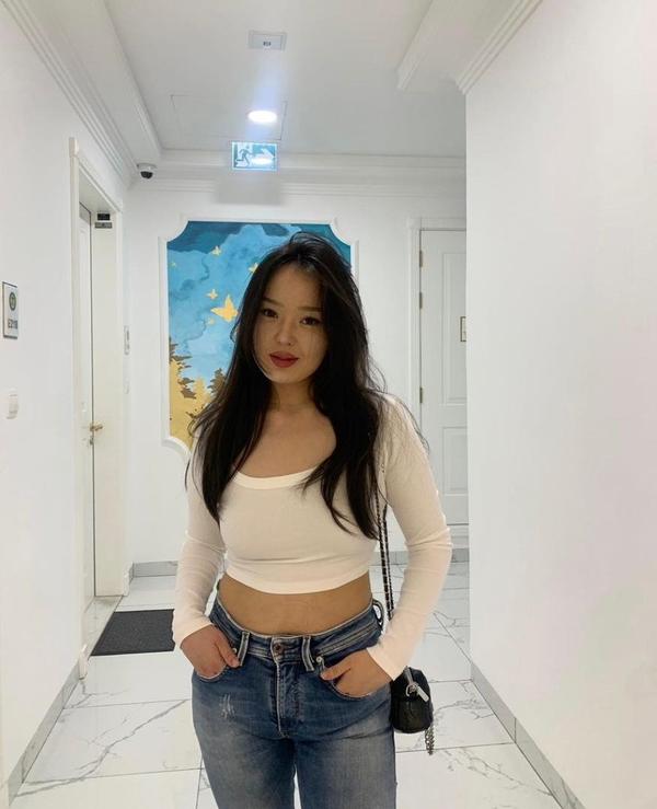 Experience Unforgettable Moments with Starla Crimson Tonight 2 Mis Fotos