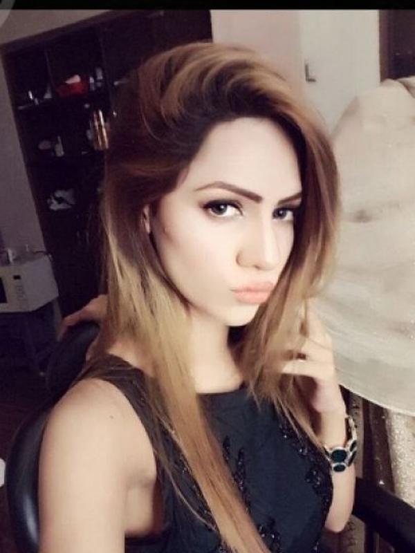 Experience Unforgettable Moments with Léonie Charvet Tonight